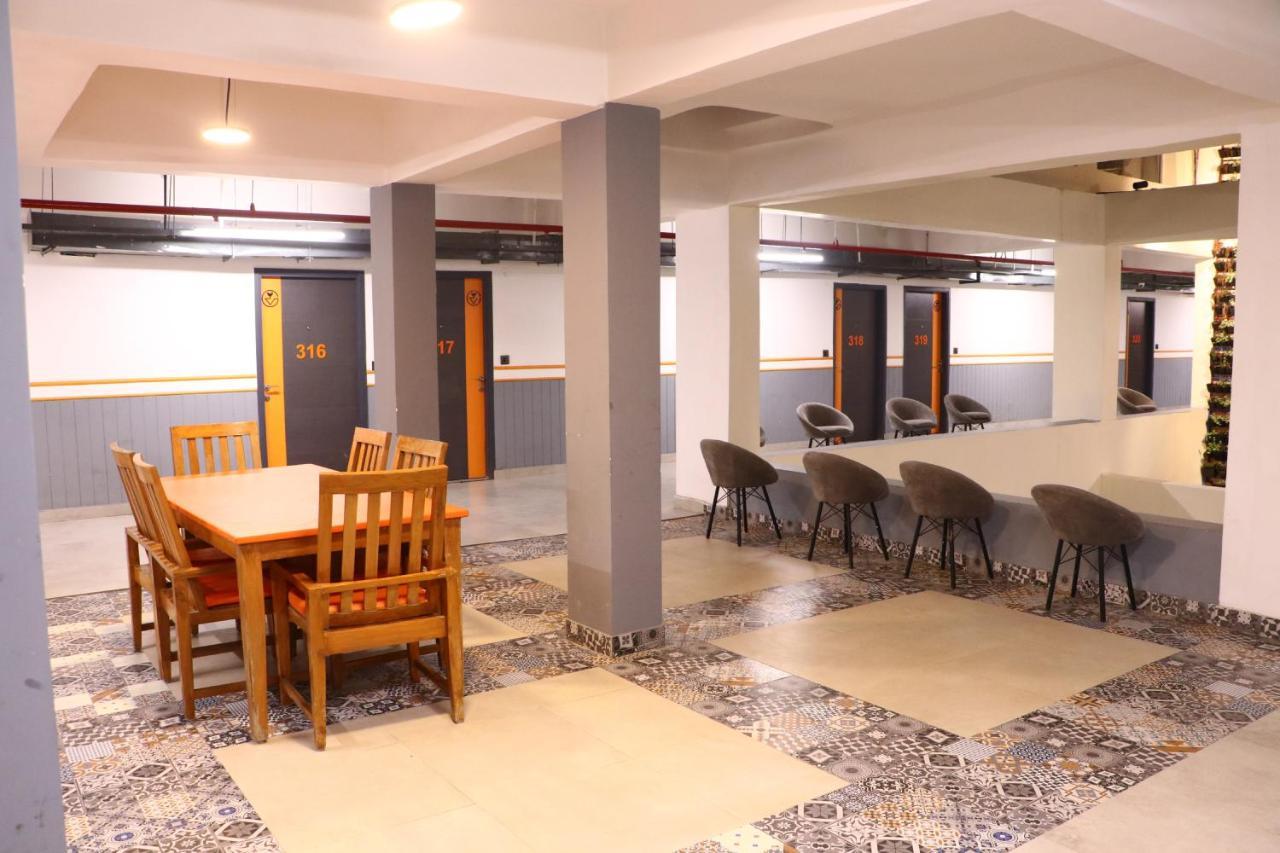 Virohaa Garden Hotel Ghaziabád Exteriér fotografie