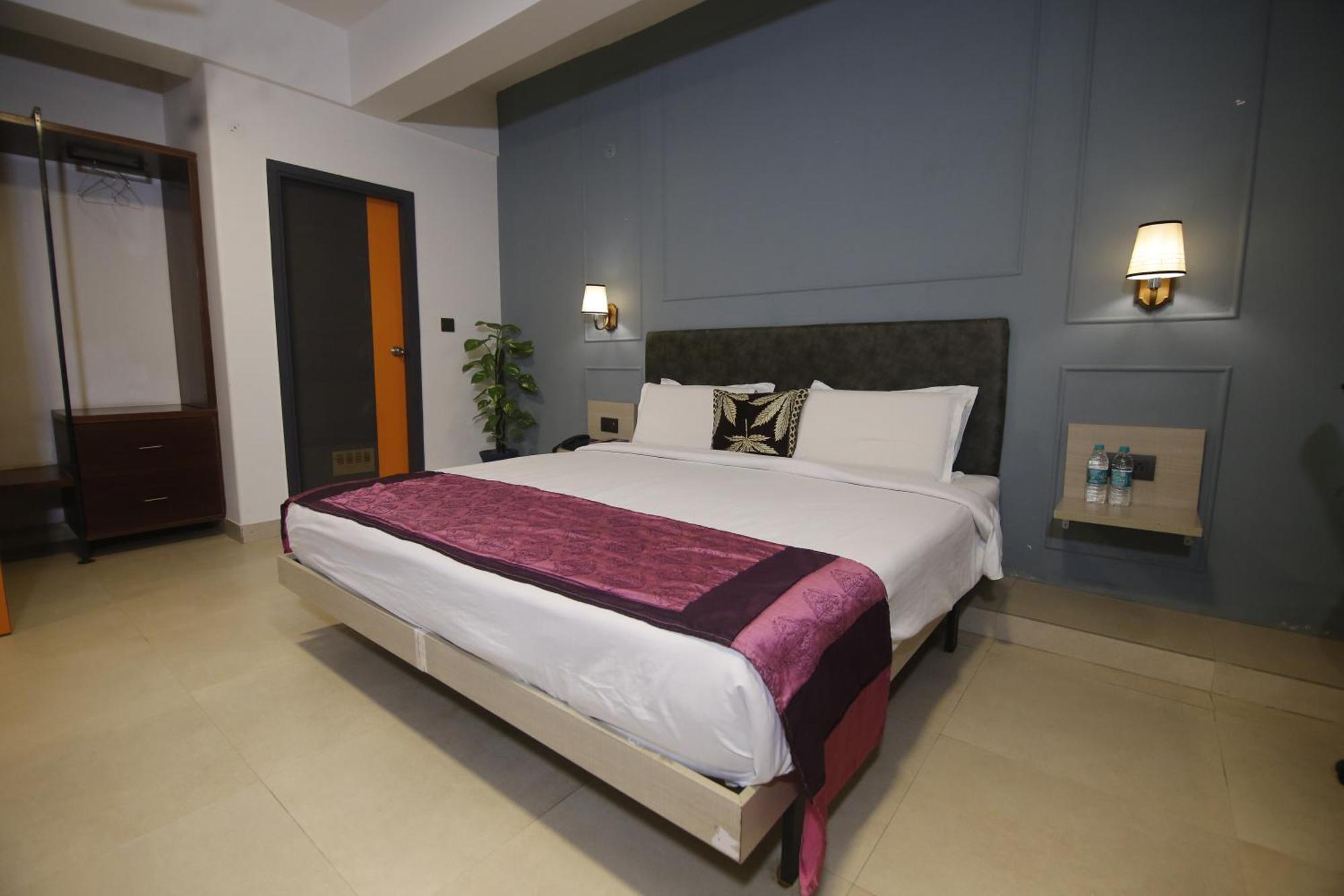 Virohaa Garden Hotel Ghaziabád Exteriér fotografie